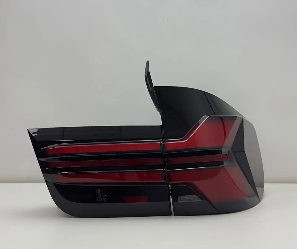 For BMW E70 LCI / PRE-LCI taillights